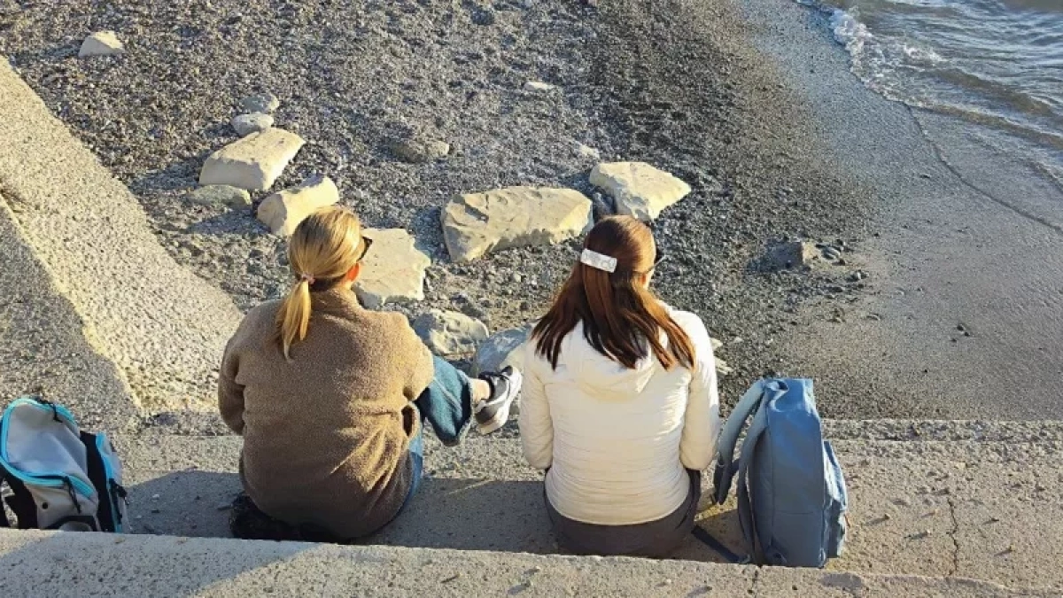 О чем нельзя жаловаться, чтобы сохранить уважение окружающих: советы психолога