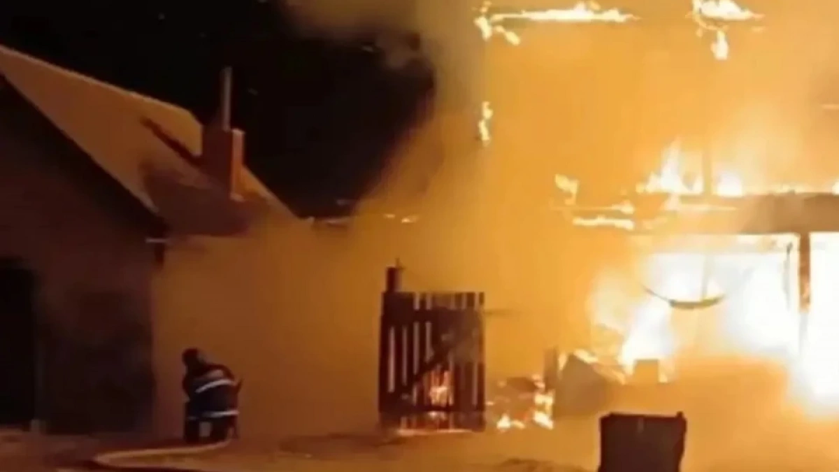 В Иркутской области произошёл пожар в жилом доме