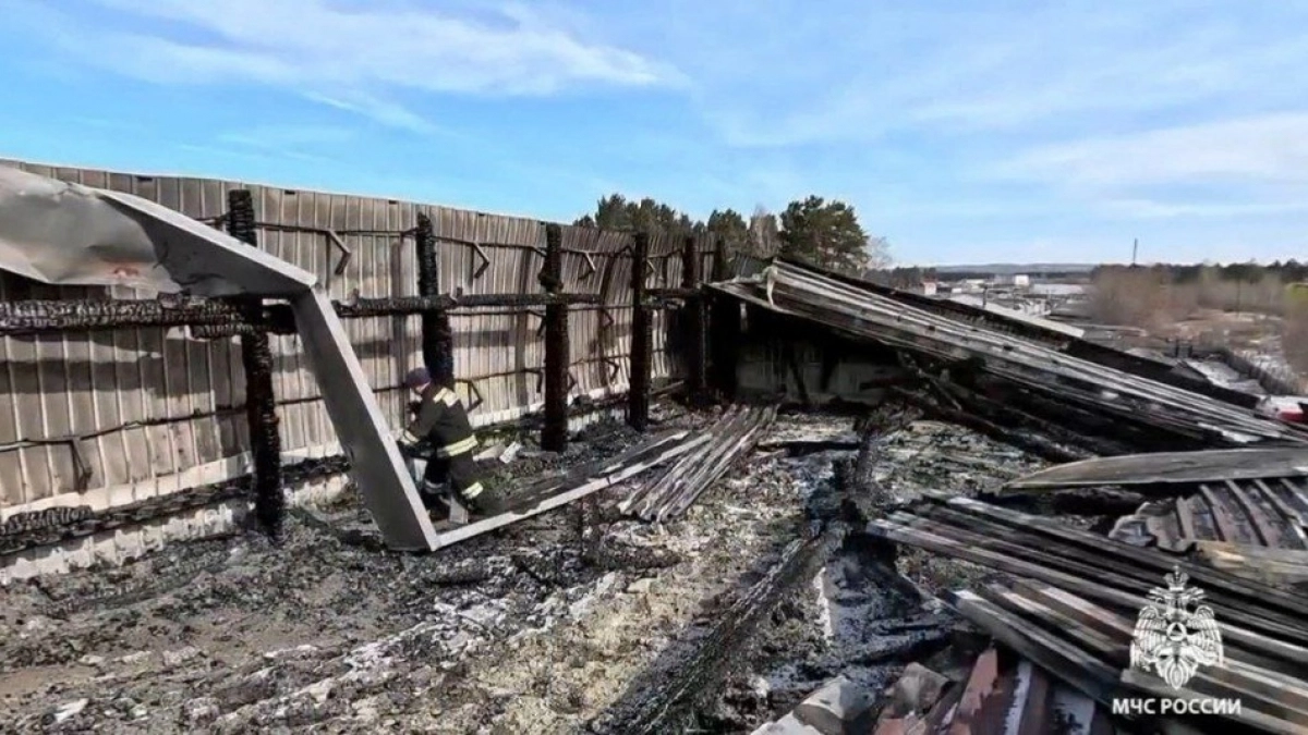 В Иркутской области из-за проблем с электричеством вспыхнул торговый центр
