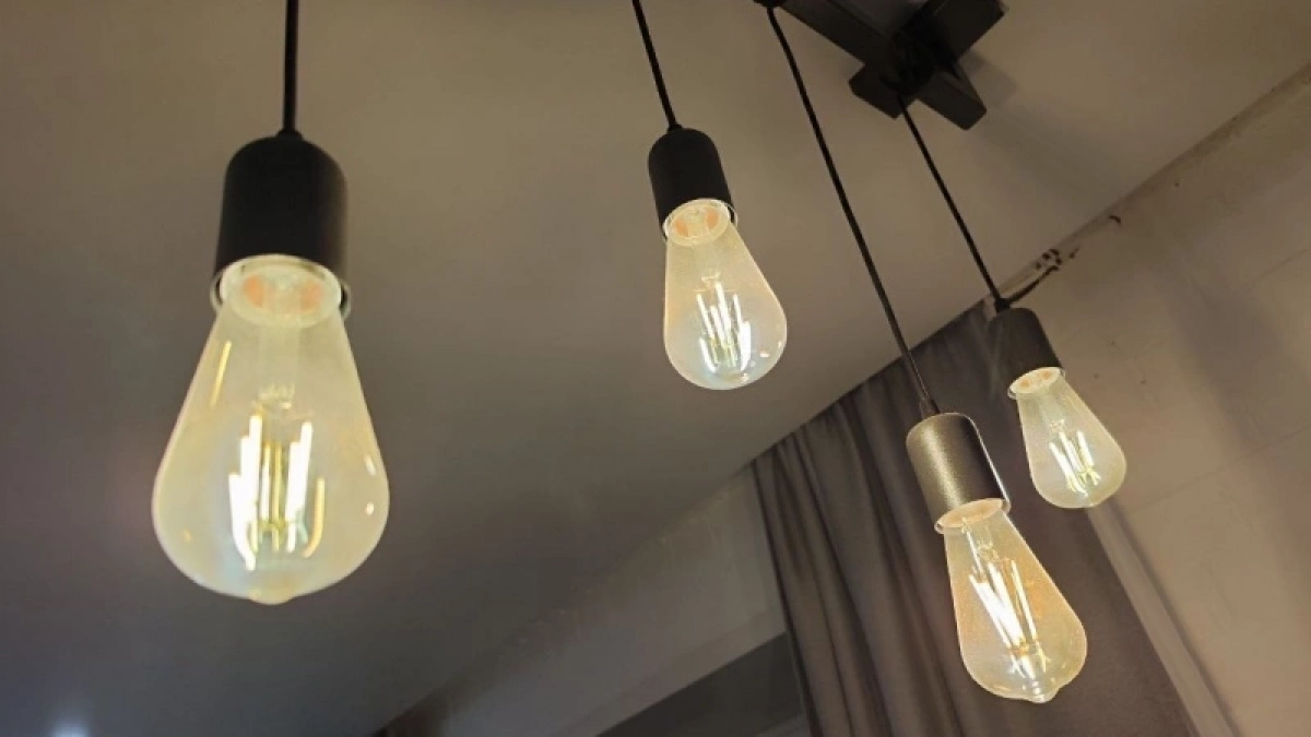 Выбросил все светодиодные и вернул обычные советские лампочки: почему я больше никогда LED не возьму