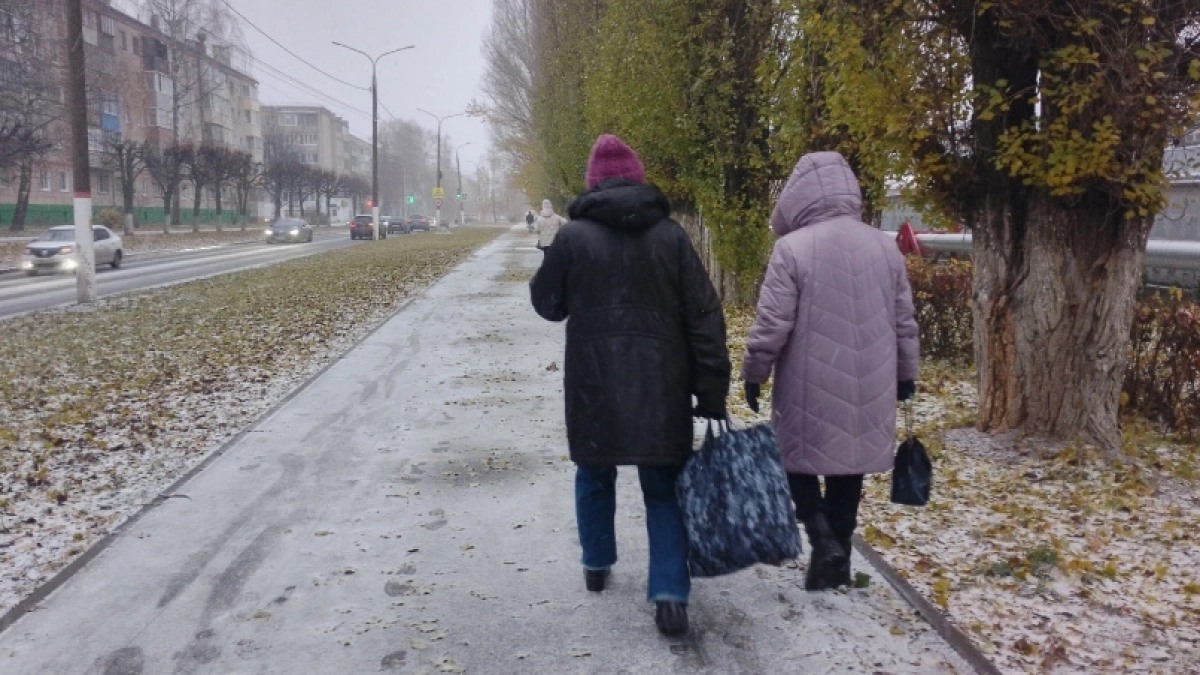 Почему с возрастом круг общения становится меньше: мудрость Авиценны и Хайяма о выборе окружения