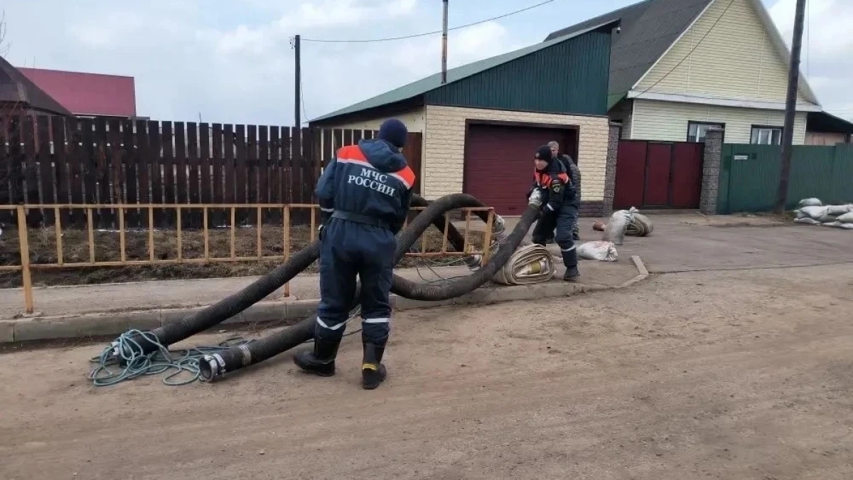 В Усольском районе сохраняется подтопление одного участка