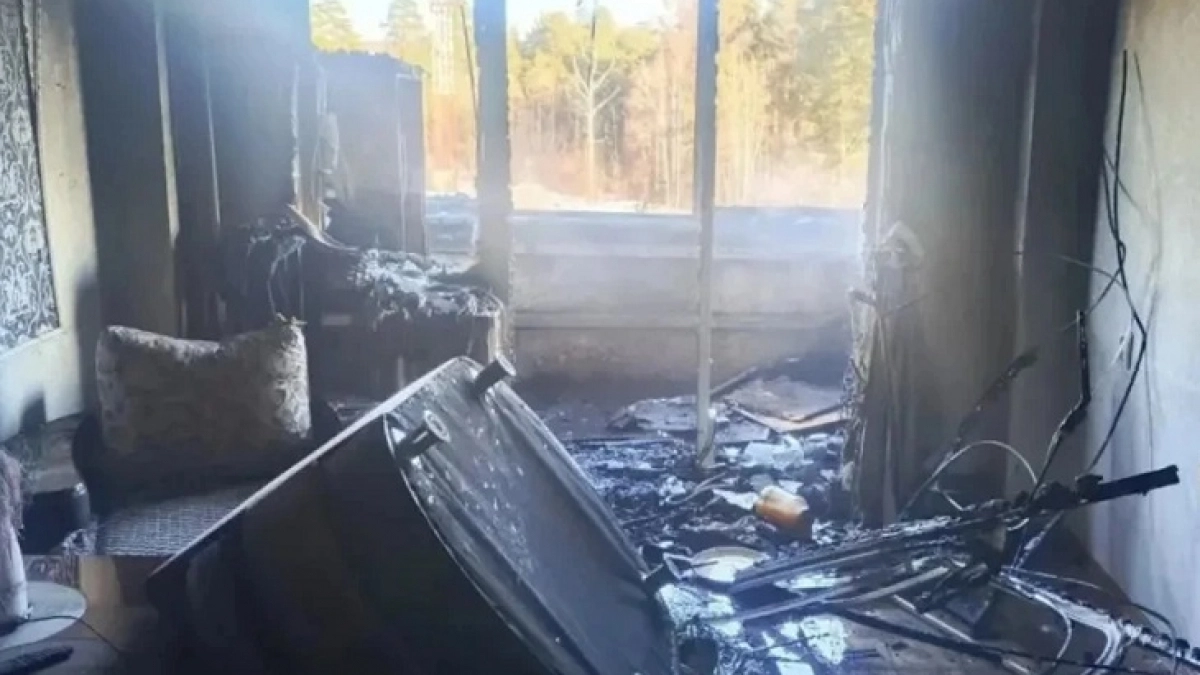 Пожилая жительница Иркутской области пострадала при пожаре из-за неисправной проводки