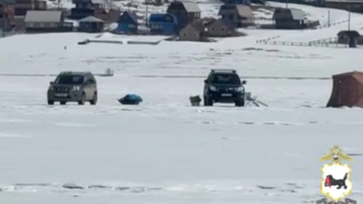 В Иркутской области за 2 недели остановили 70 нарушителей на льду Байкала