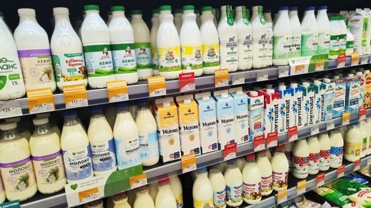 Не выбрасываю бутылки из-под молока – дачники знают, для чего они пригодятся