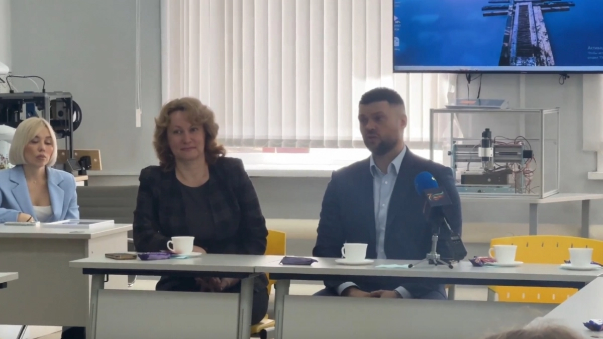 В Усолье-Сибирском лицей №1 запустил акцию к своему 35-летию