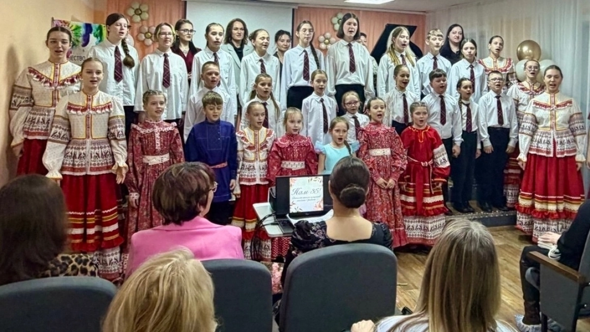 Школа искусств в Усольском районе отметила своё 35-летие