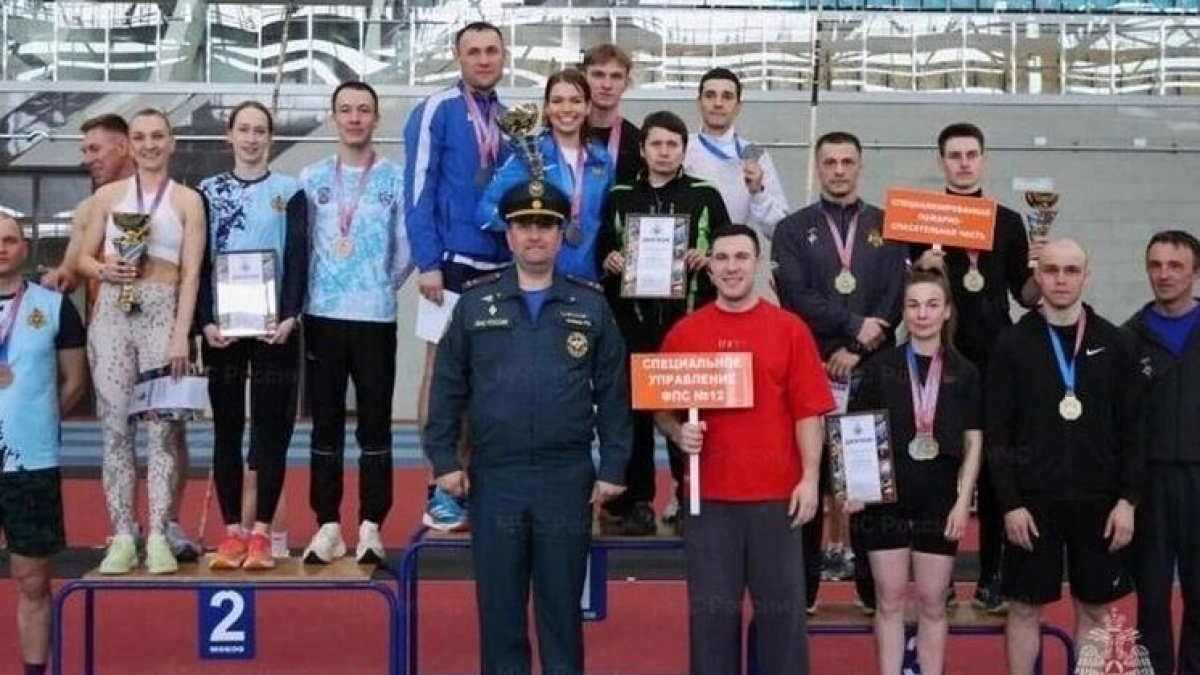 Сотрудники МЧС Иркутской области соревновались в беге и эстафетах