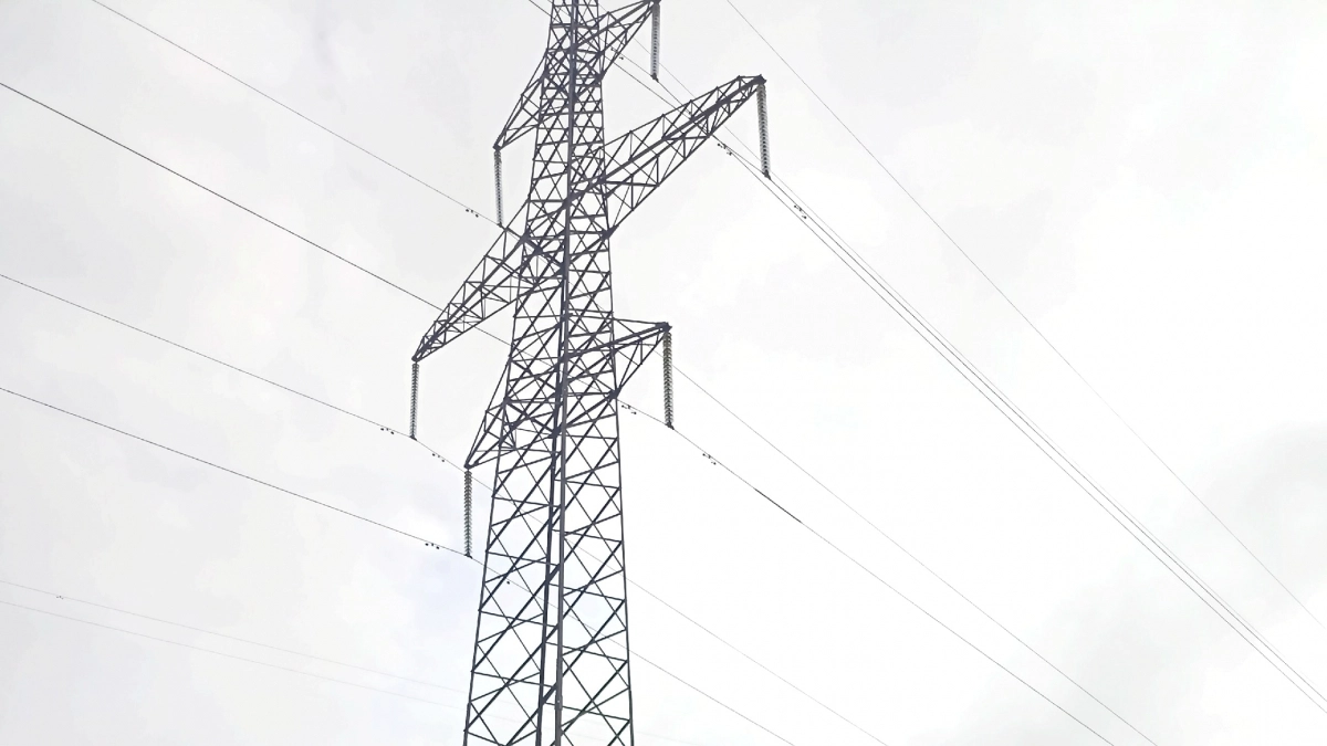 В Иркутской области обнаружили незаконную майнинговую ферму на старой автозаправке