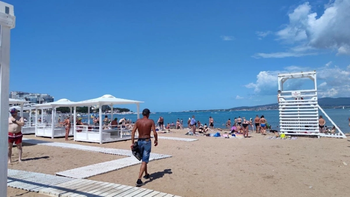 Египет и Турция сдулись: открыла новый курорт у моря — без виз, без туристов, а главное — пляж в своё удовольствие