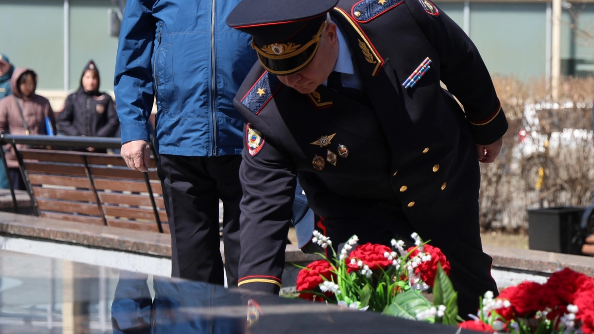 В Иркутской области полицейские почтили память ликвидаторов аварии на Чернобыльской АЭС