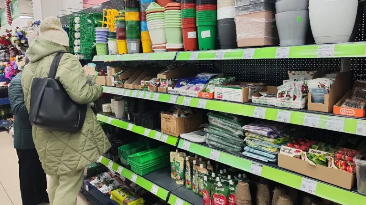 Зашла в "Фикс Прайс" за мелочью, а попала в дачный рай: купила все для сада и огорода — пригодится каждому