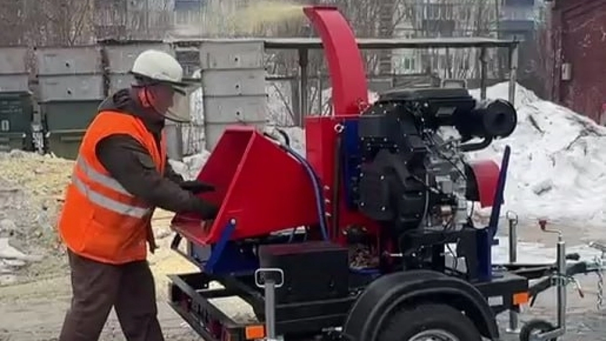 В Усолье-Сибирском сломался новый измельчитель веток