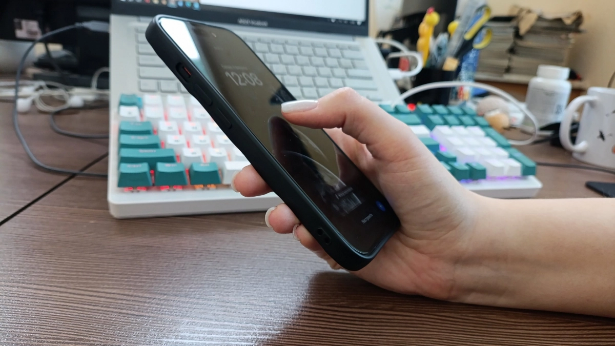 За сутки 9 жителей Иркутской области лишились 40 миллионов рублей