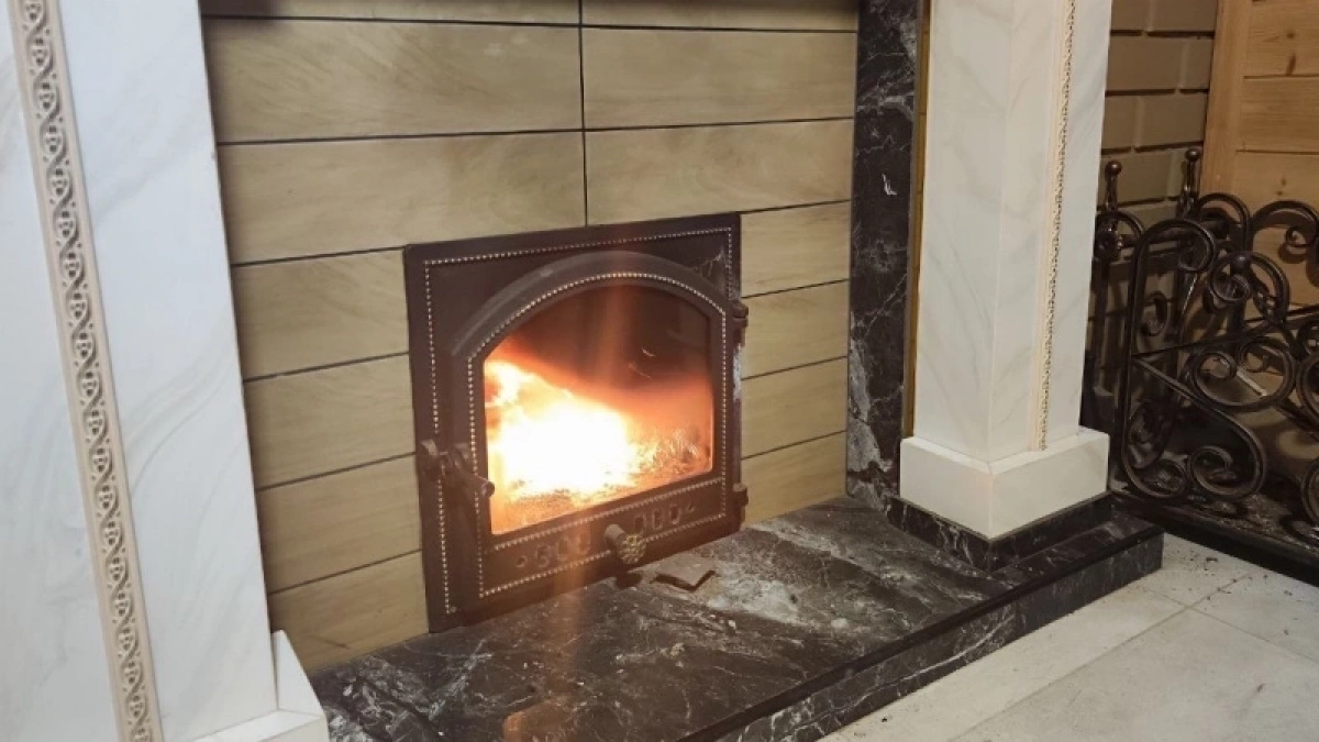 Печник с 20-летним стажем рассказал, как прочистить дымоход без проблем. Работает эффективно