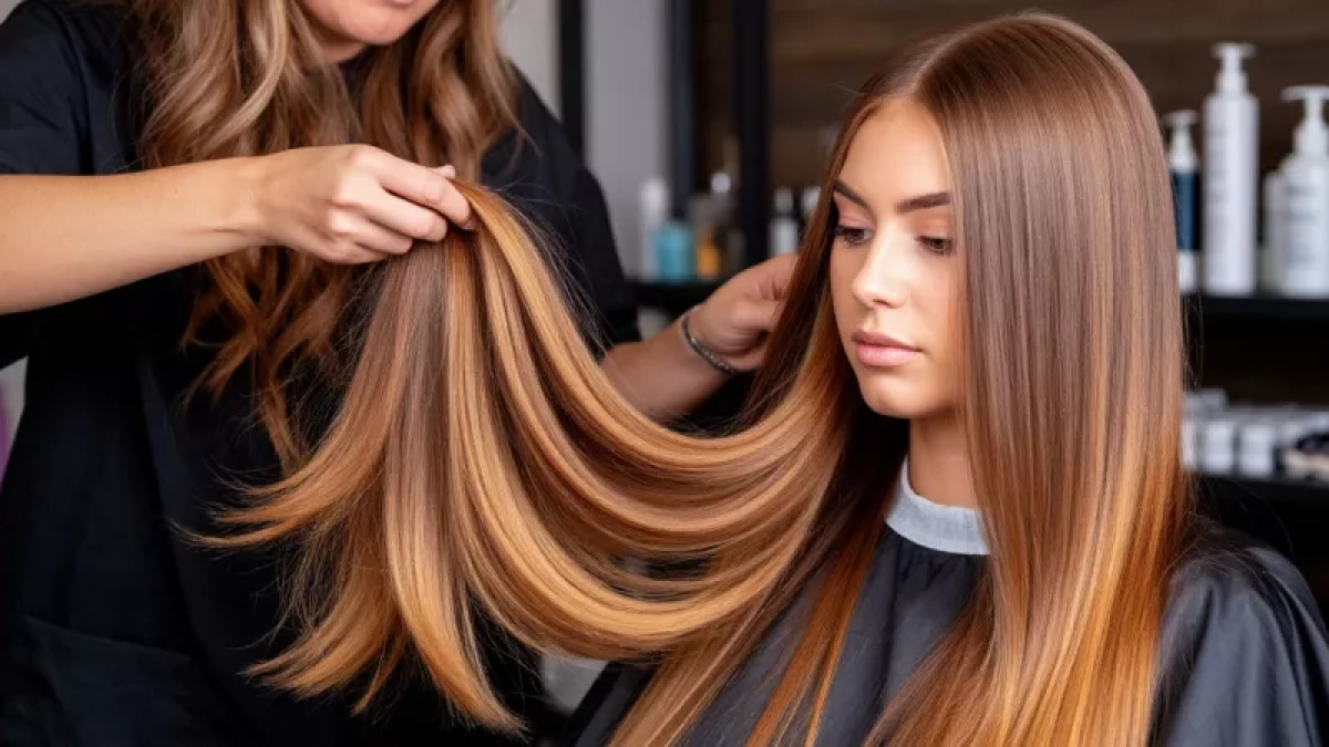 Седина исчезает на глазах: этот способ возвращает волосам молодость — прическа снова как в 20