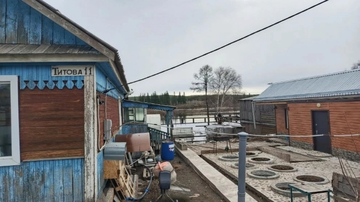 В Иркутской области уровень реки Вихорева начал снижаться после весеннего паводка