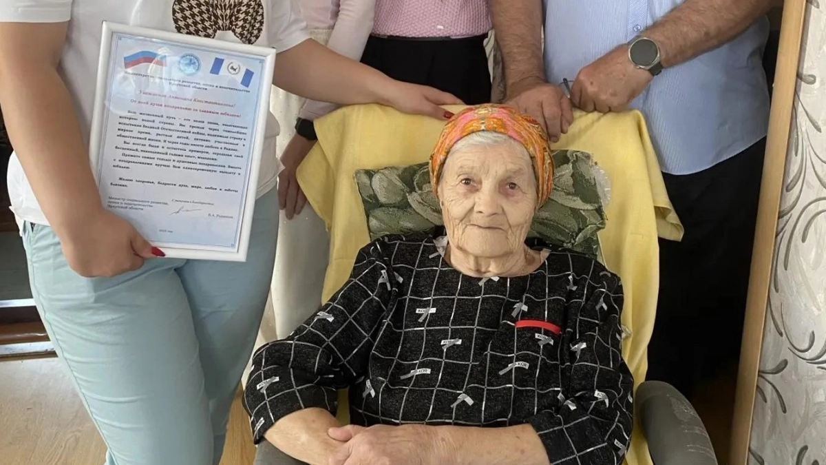 В Усолье поздравили трёх тружениц тыла, перешагнувших 95-летний рубеж