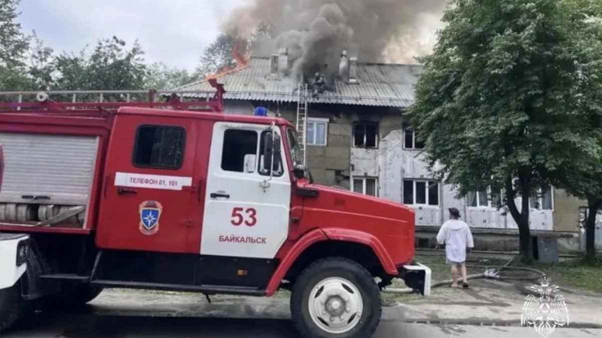 В Иркутской области произошло возгорание, оставившее без жилья несколько семей