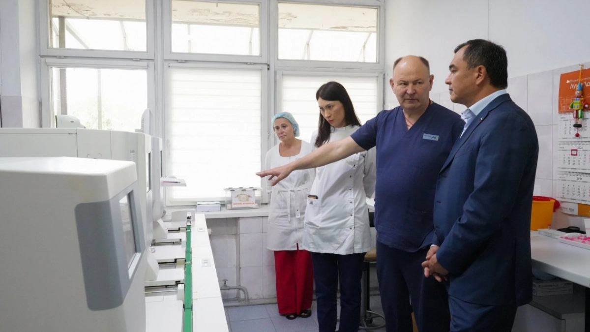 В Иркутской области детская больница получила анализатор крови с искусственным интеллектом