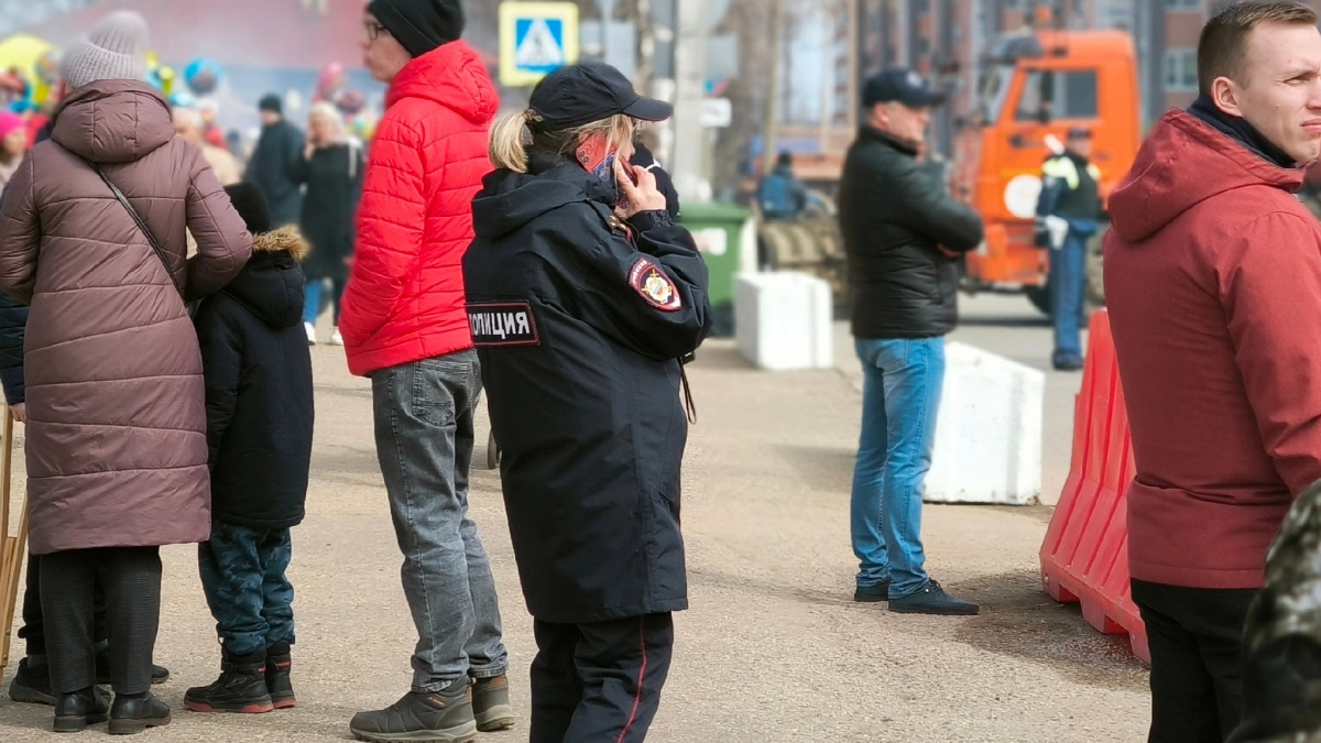В Иркутской области подростки оставили на дороге опасную ловушку с гвоздями