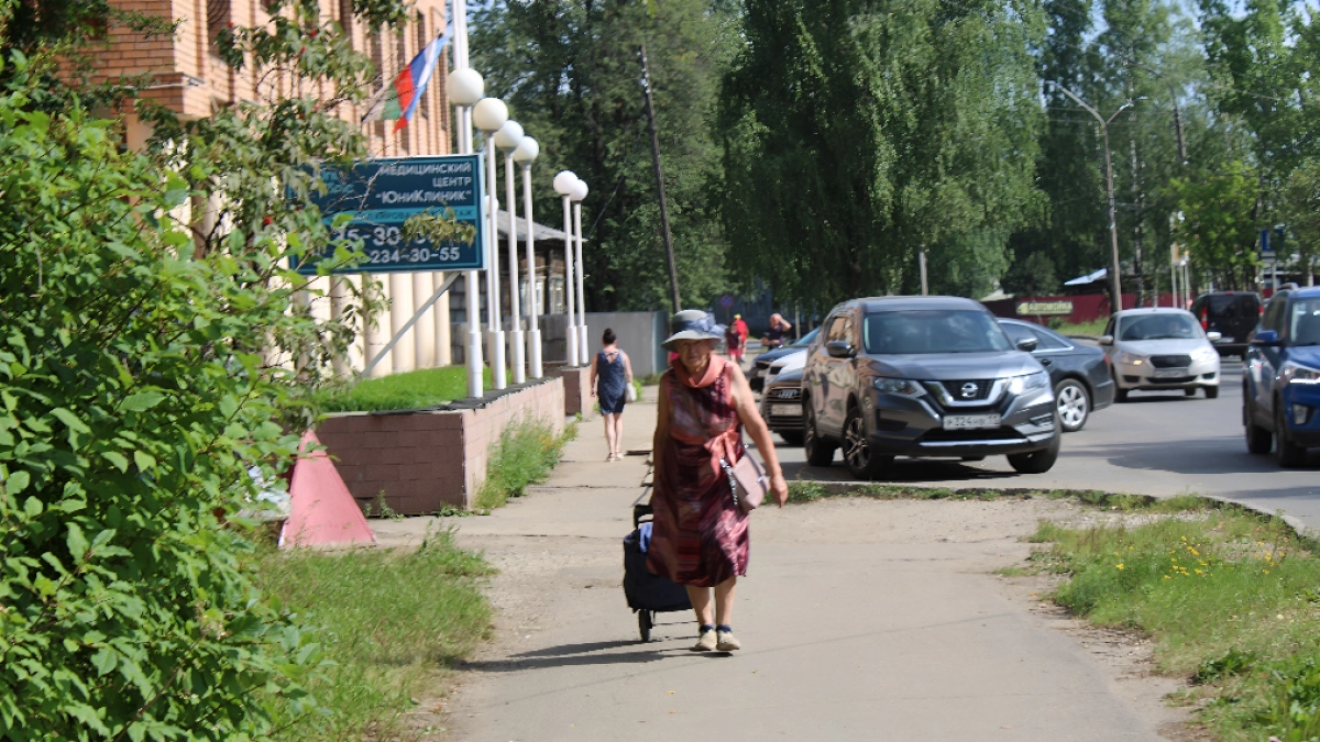 Не к детям и не к внукам: вот куда разумнее перебраться после 70 — этот вариант многие даже не рассматривают