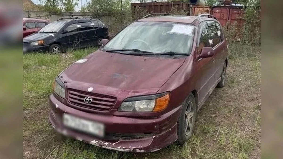 Суд в Иркутской области конфисковал автомобиль у осуждённой за пьяную езду женщины