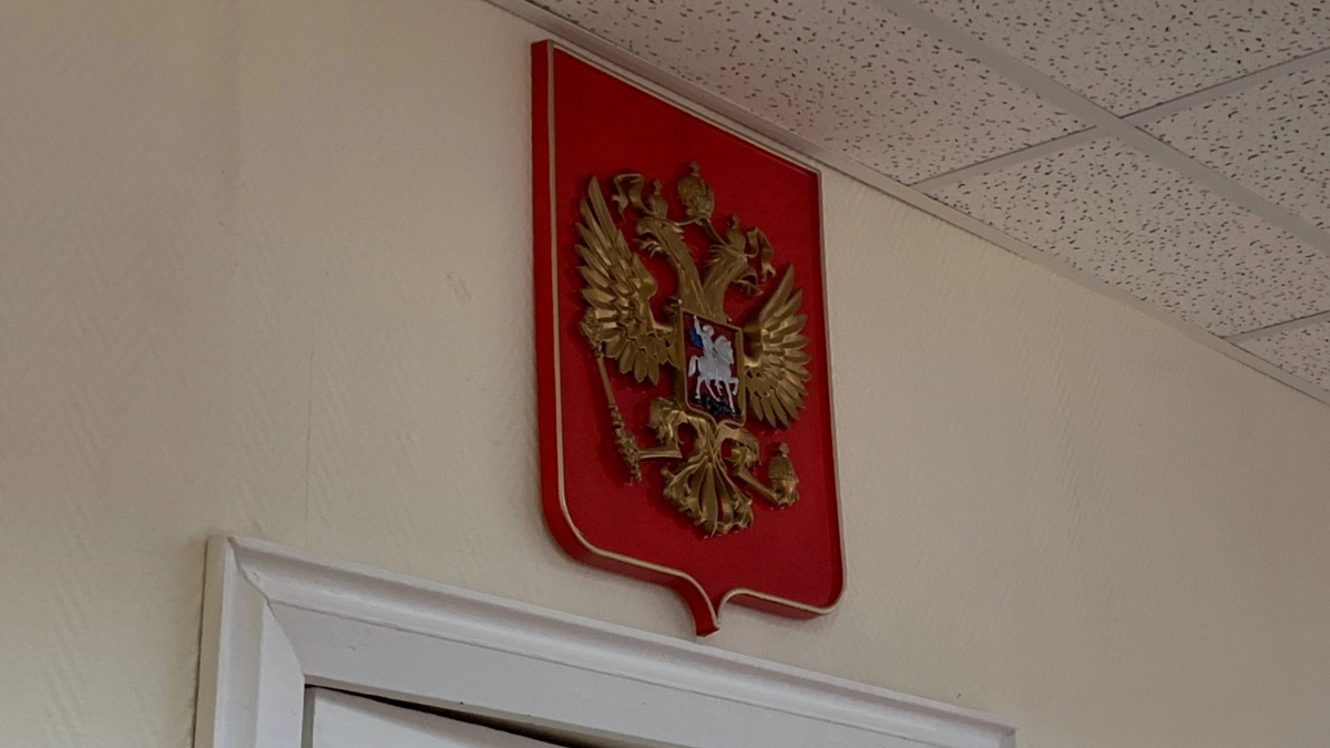В Иркутской области почти 500 человек оштрафованы за оружие в судах