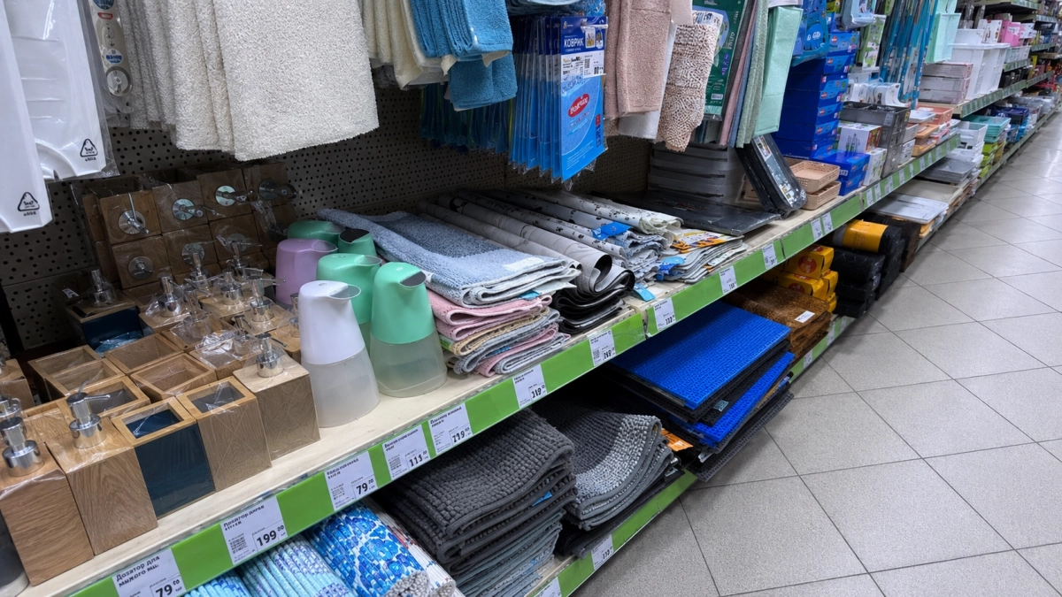 Коврик из Fix Price неожиданно пригодился на даче: использую его в теплице совсем не по назначению