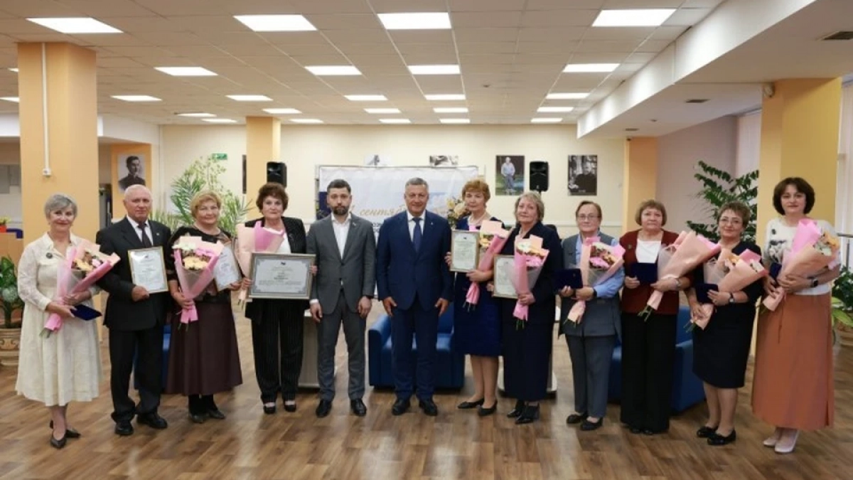 Губернатор Иркутской области встретился с учителями