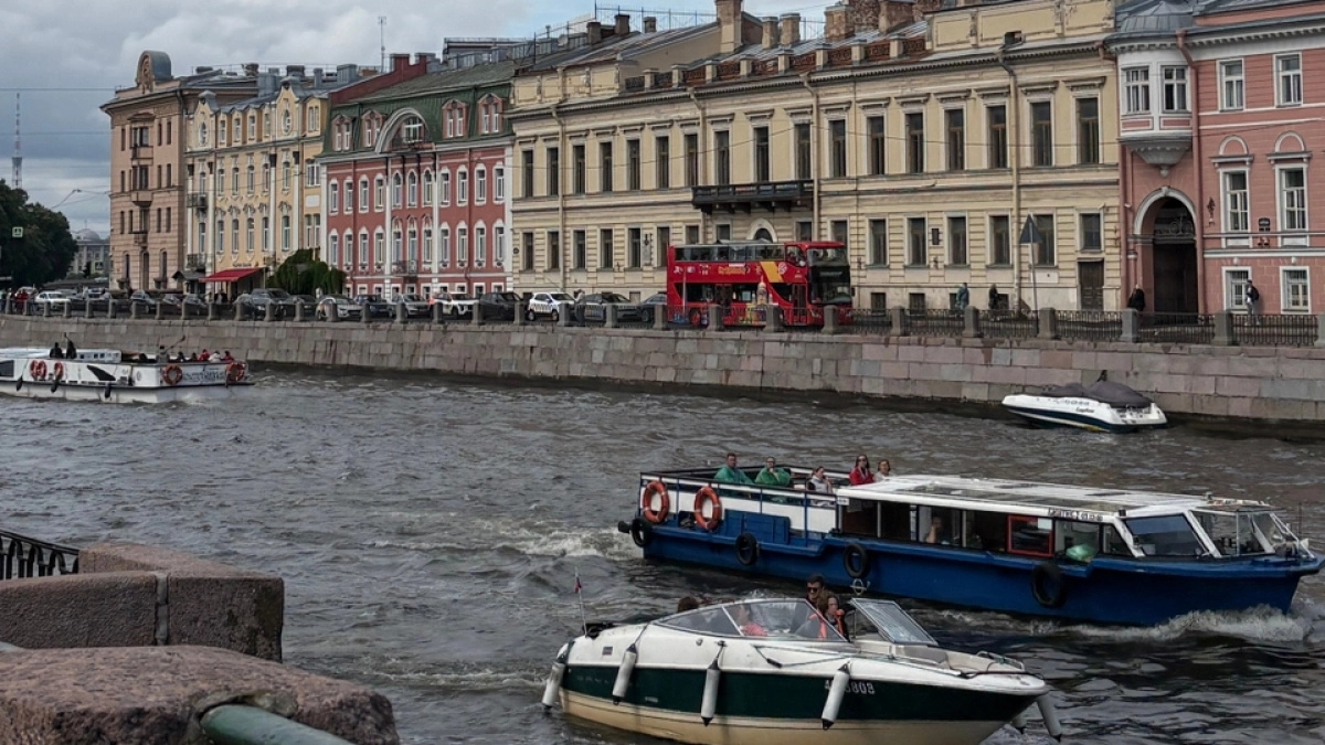 Лечу в «Венецию» без визы и заграна: дворцы, каналы и мосты на каждом шагу — будто попала в итальянский фильм