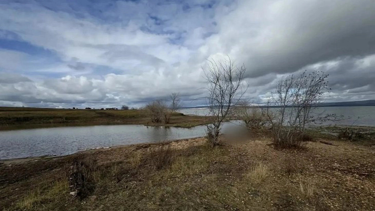 В Иркутской области двое рыбаков утонули в водохранилище