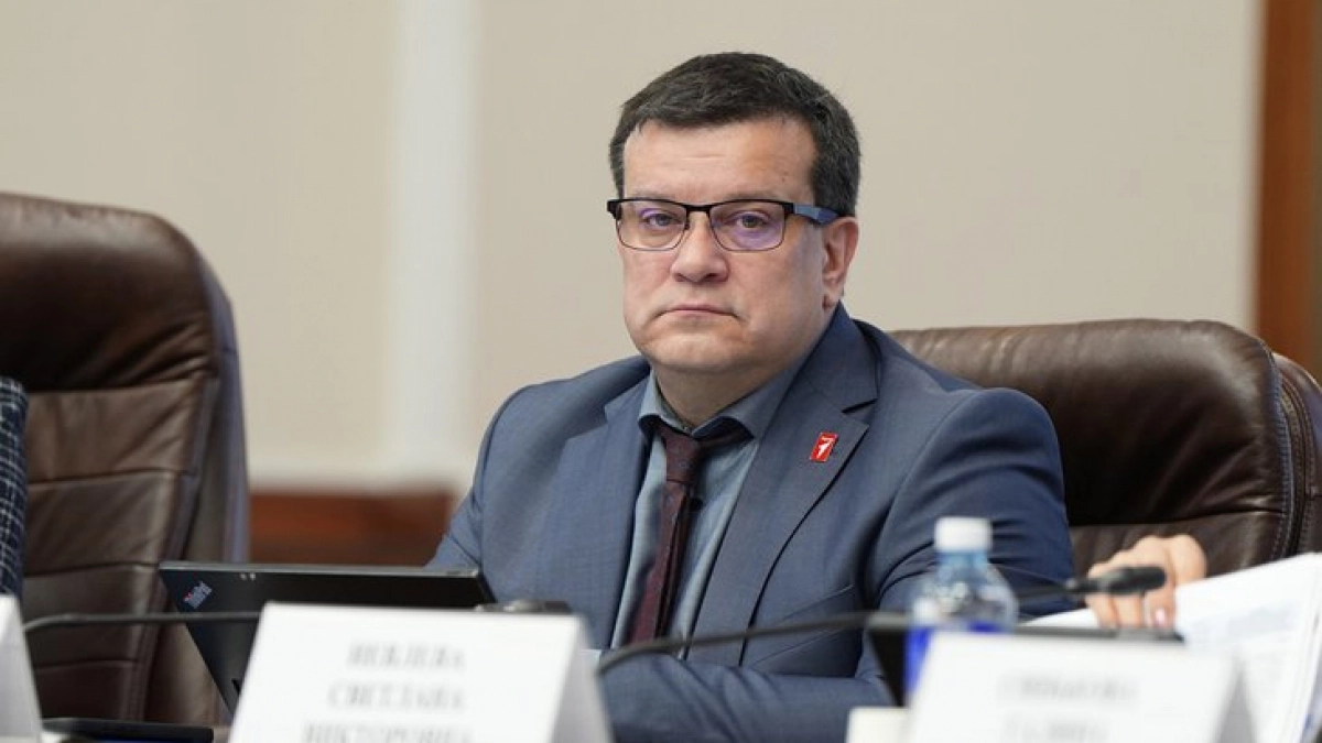 Министр образования Иркутской области опроверг слухи о сокращении учителей