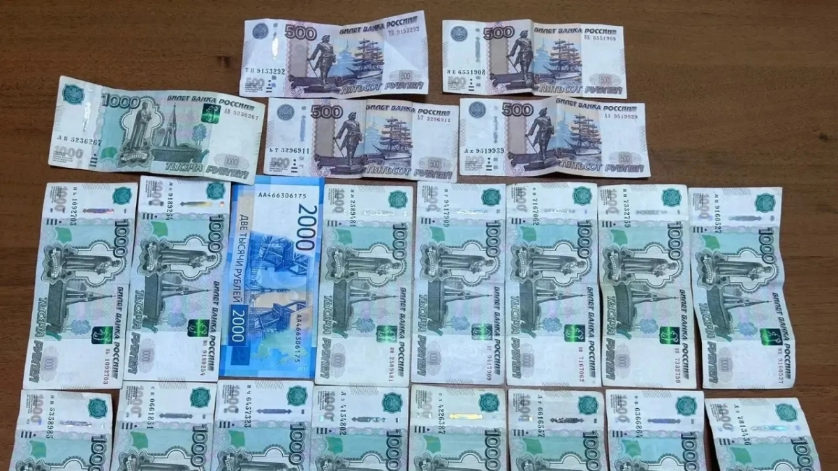 В Иркутской области мужчина оштрафован на 800 тысяч рублей за взятку полицейскому