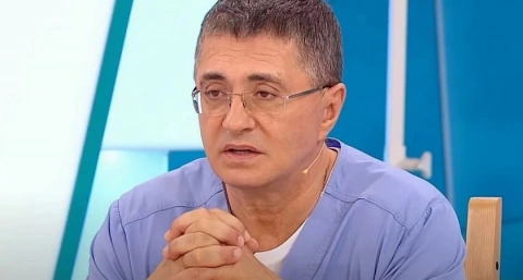 "Честно, не шучу": доктор Александр Мясников раскрыл самый неожиданный способ быстро заснуть