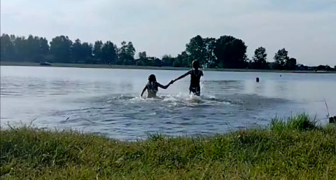 Полиция Иркутской области предупреждает летние игры у воды требуют бдительности