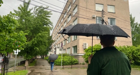 С 1 июля температура упадет ниже десяти градусов: синоптик Вильфанд предупреждает о затяжных дождях и похолодании