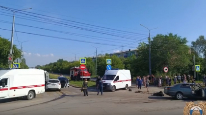 ДТП в Усолье-Сибирском отправило на больничные койки семерых человек, включая троих детей